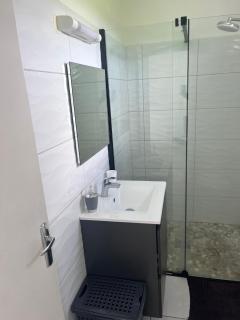 Sainte-Anne charmant logement situé à la campagne - 2