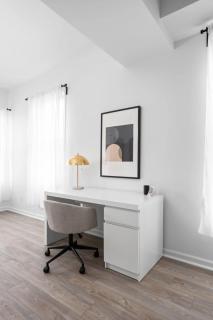 Full Duplex Retreat-Two Homes Near Eastside- Family Friendly - 1