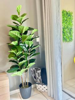 Chic Grey Escape,Sandton Apartment - 6