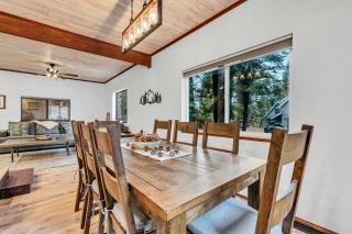 Wooded Getaway Steam Shower plus Hot Tub - 9