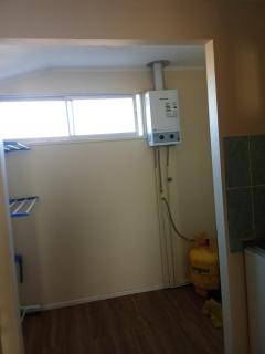 Cómodo y económico departamento en segundo piso - 7