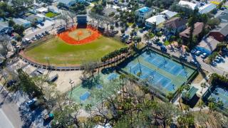 Walk2beach, Balcony, Grill, Desk, Exercise Bike - 6
