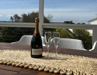 Your coastal retreat awaits at Birdies & Waves - 9