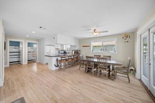 Discovery Bayhouse - Galveston - 4