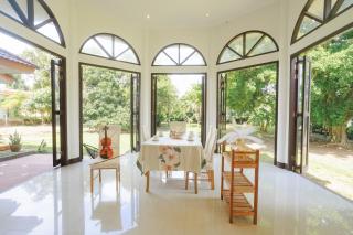 400m2 - Hearth - Mountain View - Grove - AC - 24 7 check in - 8