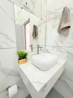 CASA ACONCHEGANTE e PERTINHO DA PRAIA - 6