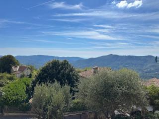 Location F2 Berre Les Alpes - 5