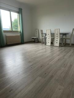 Location F2 Berre Les Alpes - 3