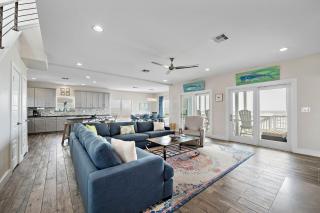 Front Row - Galveston - 2