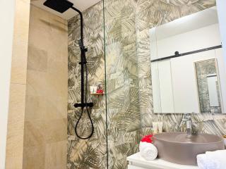 Air-conditioned sea access studio, fiber optic, parking - 7