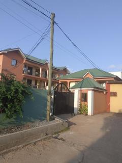 Carlo Van Apartment - 9