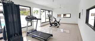 Palms & Sun Residence - 8