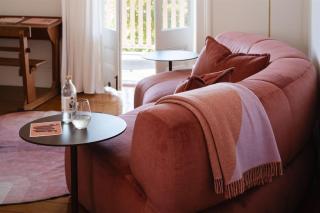 Miss Midgley's - Drawing Room - 5