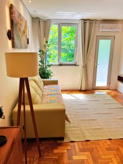 Spacious 3BR Apt in the Heart of Leblon - 0