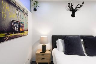 Stay Funky - Art & Energy in Prahran - 1