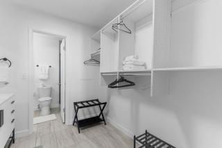 Close to Samford with fast Wi-Fi, washer, dryer and free parking - 2