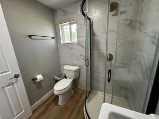 Private En-suite - 3
