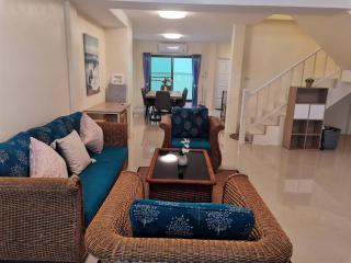 Kata Beach Townhouse 3 - 6
