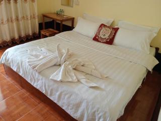 Nongkhiaw view Guest house - 9