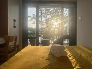 Reverside - Sunset Chilling - 3A - 4