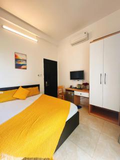 Reverside - Sunset Chilling - 3A - 1