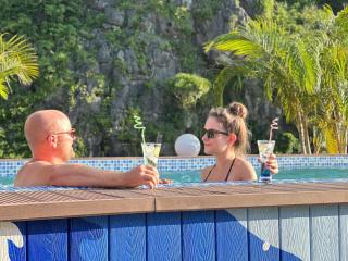 Viet Hoa Hotel & Residence Cat Ba - Rooftop Pool - 5