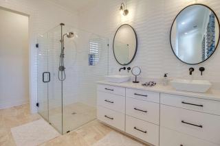 River Views Historic Central Neighborhood Luxury Townhome - 2