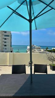 APARTAMENTOS a una calle de la PLAYA Y MALECÓN SALINAS - 3