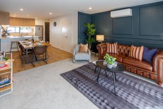 Executive Stay, Work Trip, Event Base with Parking - 0