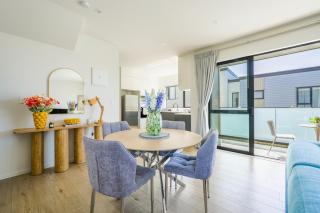 Lovely 3-BR Home in Long Bay Near Beaches & Albany - 2