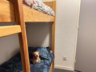 Appartement 2 pièces, 6 couchages, animaux admis, calme à Risoul 1850 - FR-1-330-596 - 2