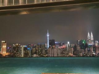 Infinity pool, Lucentia nearby TRX, PNB118, KLCC - 6