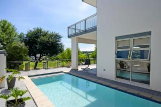 Luxury Golf Estate Getaway - 8