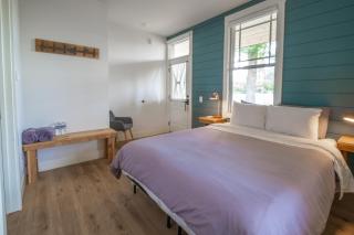 Eastside Guesthouse and Bivy - 6