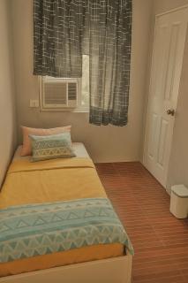 Islana Stay Rm B for 1pax only - 8