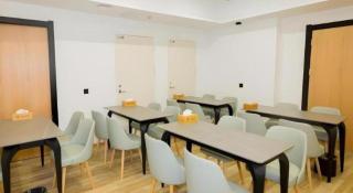 GreenTree Inn Express Henan Xinyang Huaibin County - 7