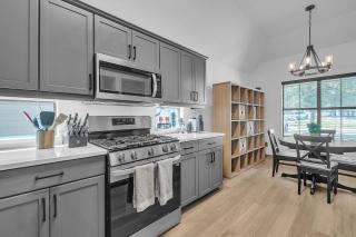 Relaxing College Station Retreat with Hot Tub home - 3