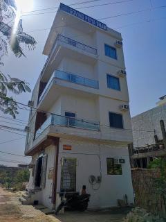 Hotel Govind priya dham - 6