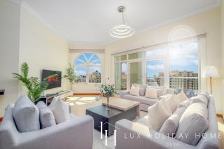 LUX The Shoreline Palm Island Skyline Suite 2 - 0