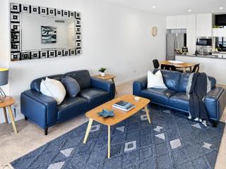 Luxury Oracle Tower 1 Luxe Retreat 2BR Level 29 - 8