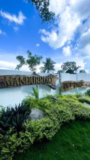 WV 33 Metro Studio Retreat - 5