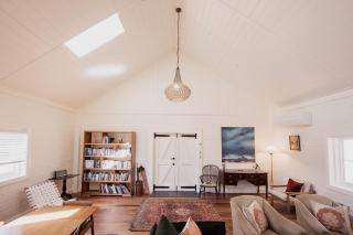 The Old Woolstore - 2