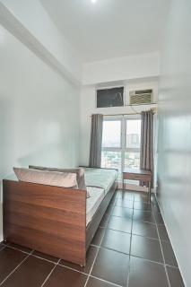 Pioneer Woodlands Mandaluyong - 3