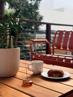 Stunning & Central 3bed New Farm Oasis - 4