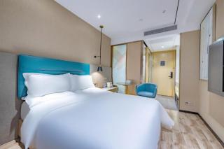 ZMAX Hotels Shenzhen Lianhuacun Metro Station - 4