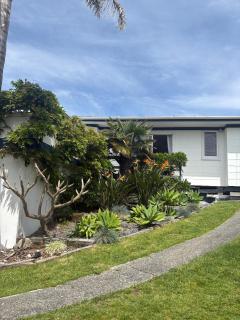 Papamoa Beach Retreat - 3