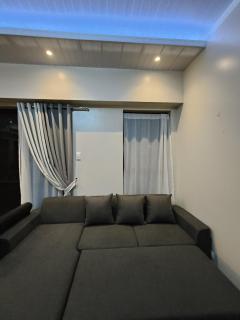 "Eya's suites " new premium condo near tourist spots with parking - 1