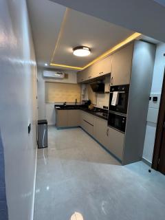 The Helios Apartment - 6