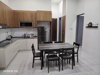 The Podium - MAX 5 pax Brand new 2025 - 5