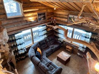 Villa Mörri - Cozy 4BR Cabin in Ruka Next to Ski Slopes - 4